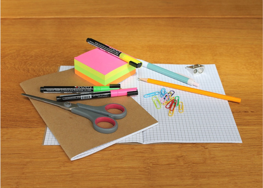 How To Earn Money In UAE- Writing Article