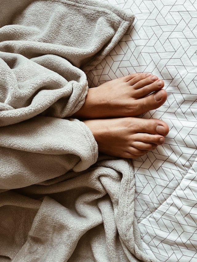 Who Buys Photos of Your Feet